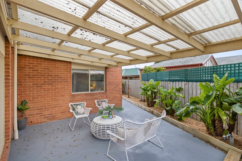 Photo - 2/7 Helmer Crescent, Thomson VIC 3219 - Image 15