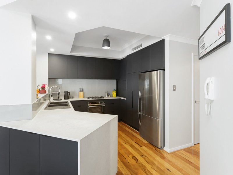 Photo - 2/7 Henry Street, East Perth WA 6004 - Image 10