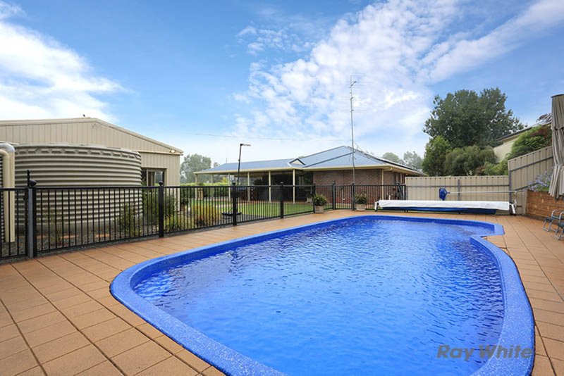 Photo - 27 Hentschke Road, Clare SA 5453 - Image 2