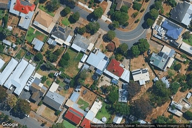 Photo - 27 Hewitt Road, Elizabeth South SA 5112 - Image 9