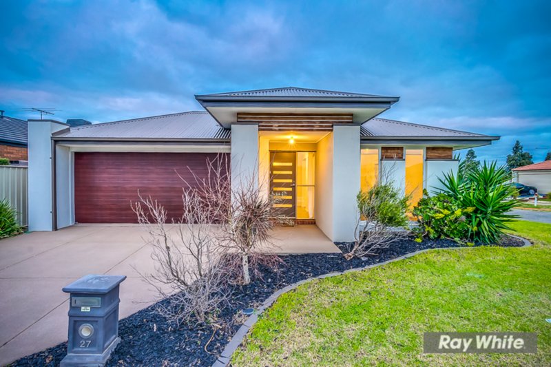 27 Higgins Way, Truganina VIC 3029