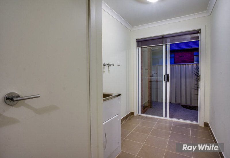 Photo - 27 Higgins Way, Truganina VIC 3029 - Image 12