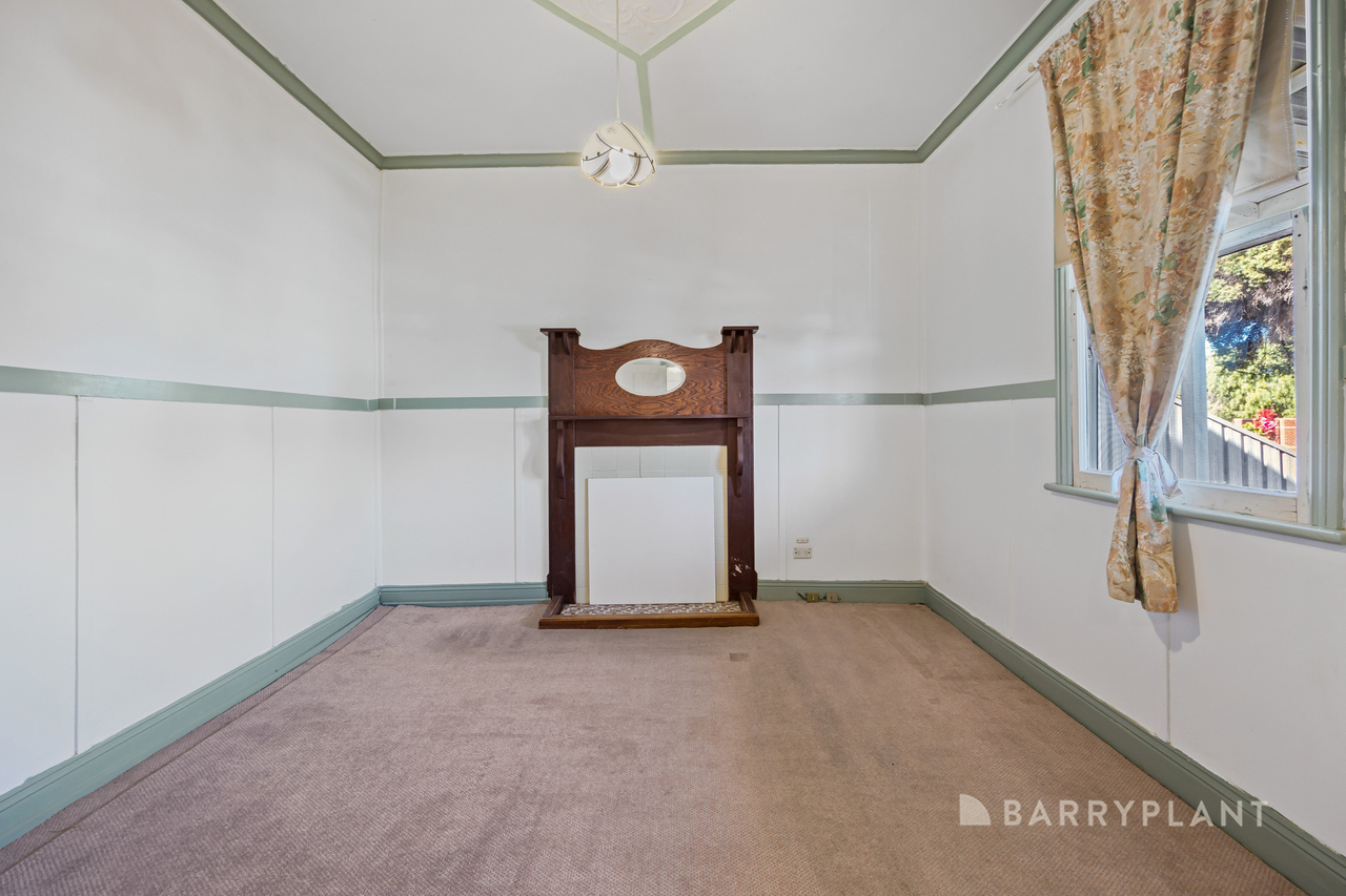 2-bedroom house at 27 Higham Street, Maryborough, VIC 3465, Central Goldfields, Victoria