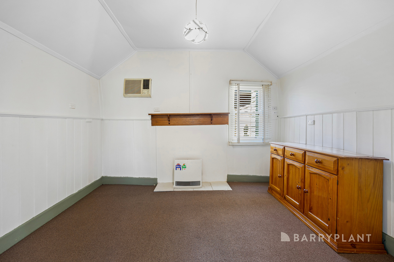 2-bedroom house at 27 Higham Street, Maryborough, VIC 3465, Central Goldfields, Victoria
