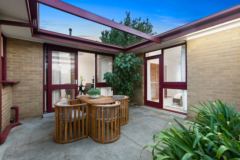 Photo - 27 Hilda Street, Cheltenham VIC 3192 - Image 5