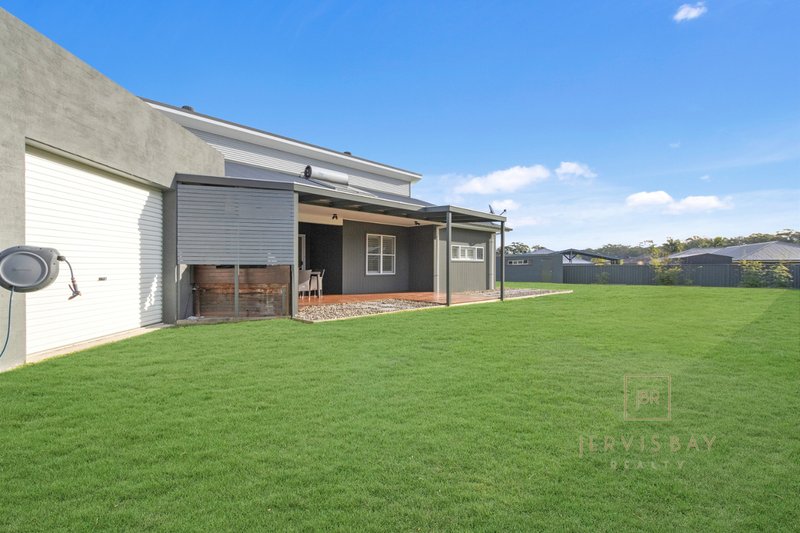 Photo - 27 Hogbin Crescent, Sanctuary Point NSW 2540 - Image 17