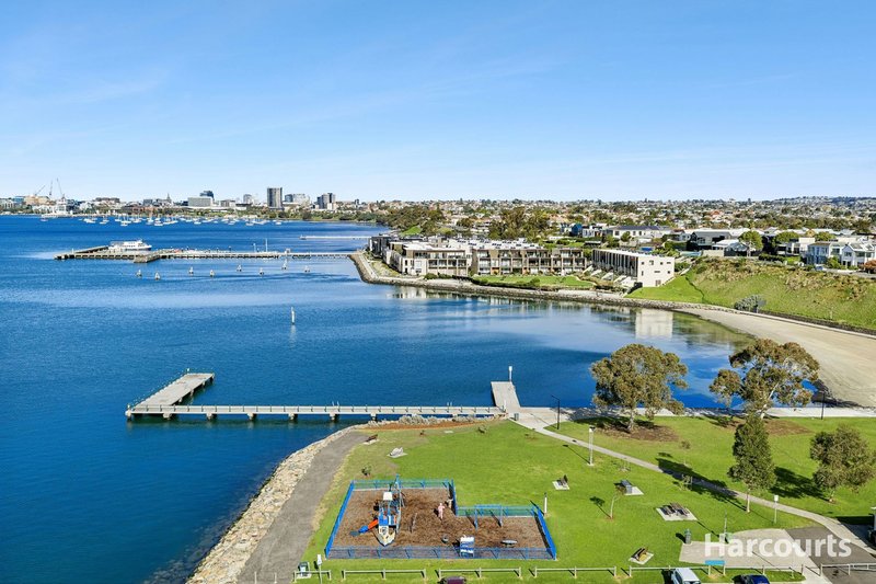 Photo - 27 Holden Avenue, Rippleside VIC 3215 - Image 5