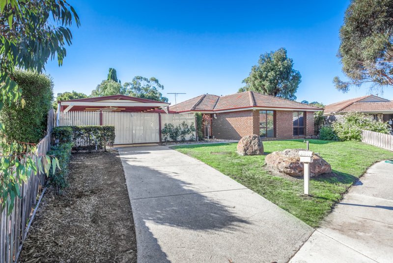 27 Holloway Close, Sunbury VIC 3429