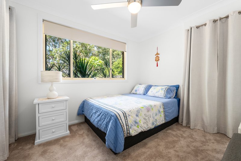 Photo - 27 Hollydeen Avenue, Raymond Terrace NSW 2324 - Image 14