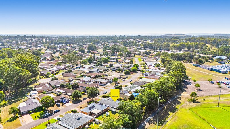 Photo - 27 Hollydeen Avenue, Raymond Terrace NSW 2324 - Image 23