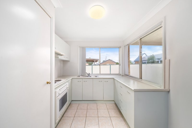 Photo - 27 Homefield Street, Margate QLD 4019 - Image 6