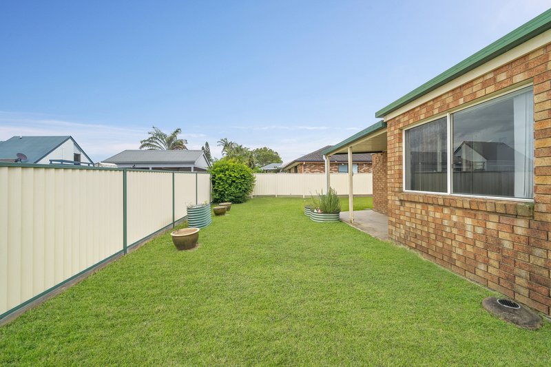 Photo - 27 Homefield Street, Margate QLD 4019 - Image 8