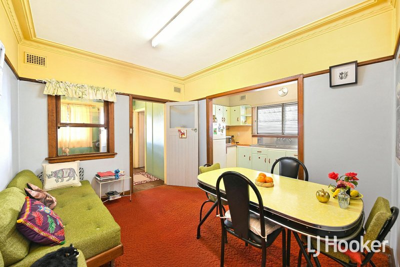 Photo - 27 Hood Street, Yagoona NSW 2199 - Image 3