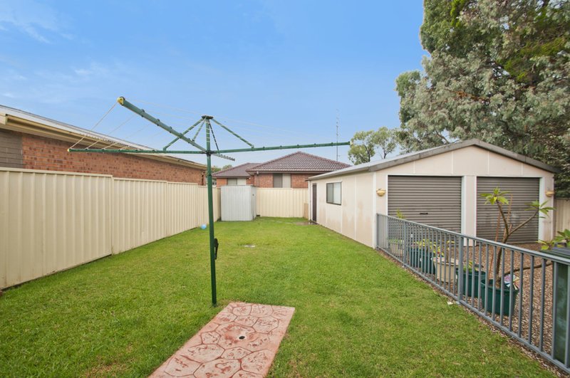 Photo - 27 Horsley Drive, Horsley NSW 2530 - Image 8