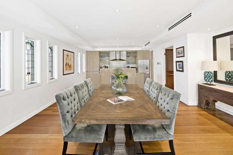 Photo - 27 Hough Street, Bondi Junction NSW 2022 - Image 4