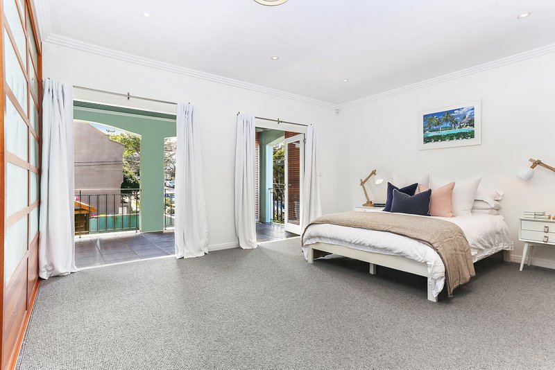 Photo - 27 Hough Street, Bondi Junction NSW 2022 - Image 6