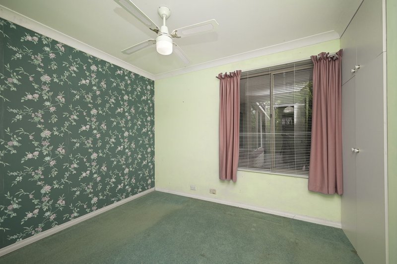 Photo - 27 Hovea Court, Morley WA 6062 - Image 15