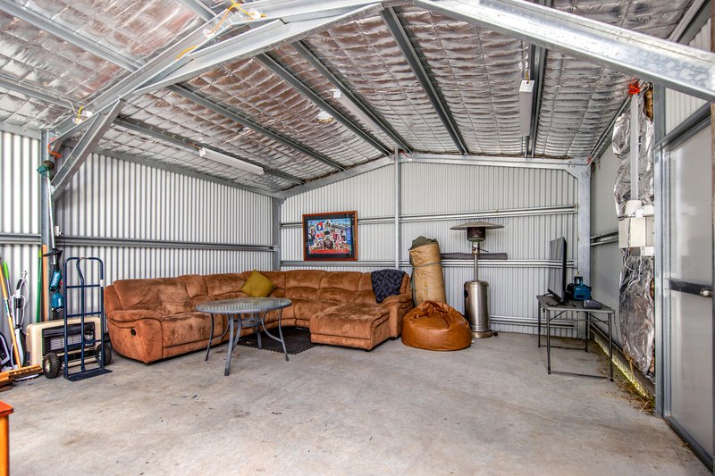 Photo - 27 Howell Street, Kotara NSW 2289 - Image 11