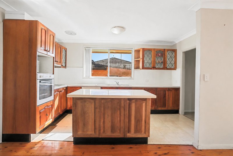 Photo - 27 Hudson Street, Wentworthville NSW 2145 - Image 3
