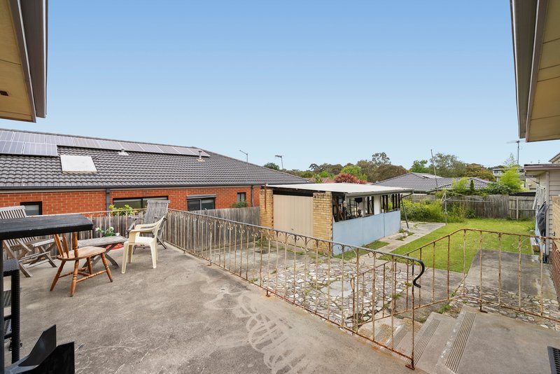 Photo - 27 Hunter Street, Glen Waverley VIC 3150 - Image 12