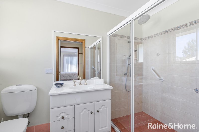 Photo - 27 Huntingdale Drive, Mollymook NSW 2539 - Image 12