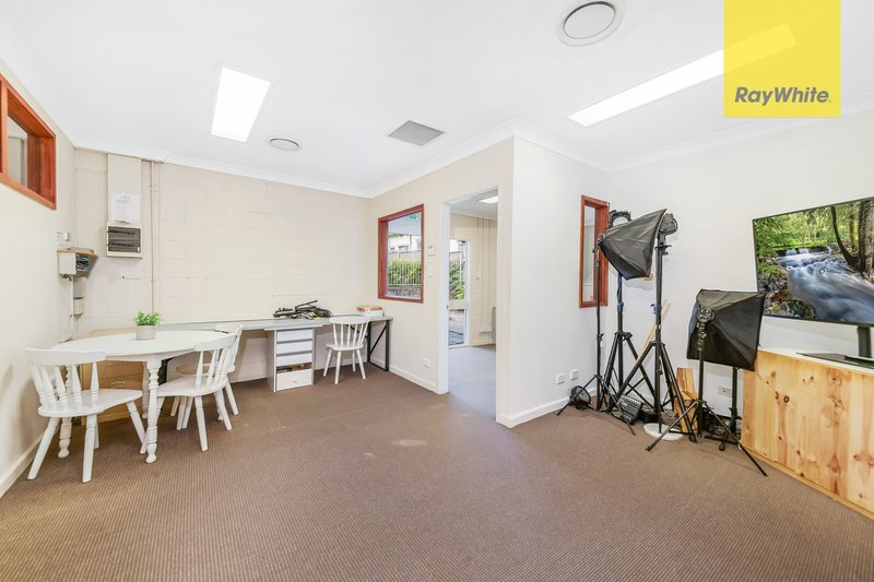 Photo - 27 Iron Street, North Parramatta NSW 2151 - Image 8