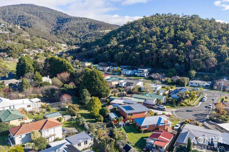 Photo - 27 Islington Road, Montrose TAS 7010 - Image 33
