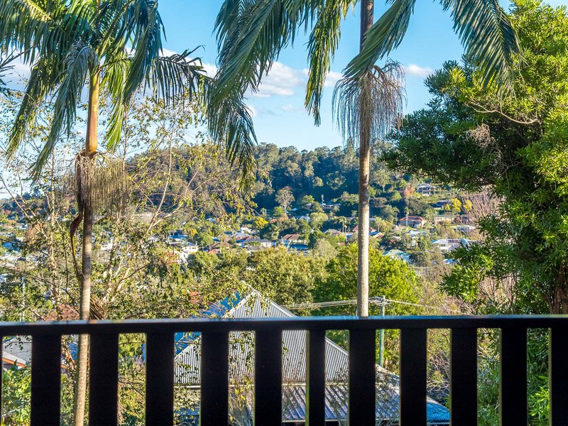 Photo - 27 Jacaranda Avenue, East Lismore NSW 2480 - Image 8
