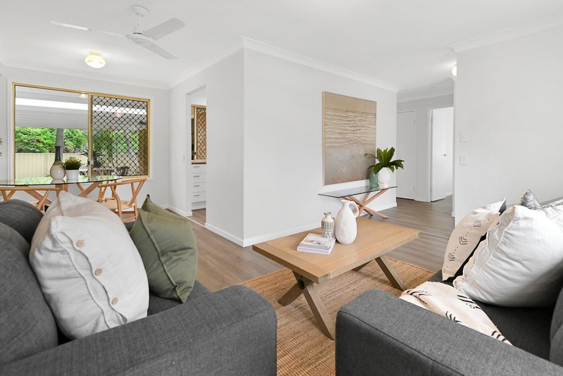 Photo - 27 James Cagney Close, Parkwood QLD 4214 - Image 5