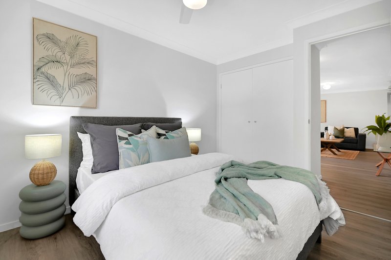 Photo - 27 James Cagney Close, Parkwood QLD 4214 - Image 12
