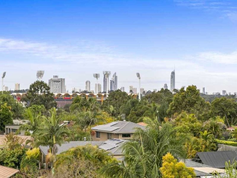 27 Jancoon Court, Carrara QLD 4211