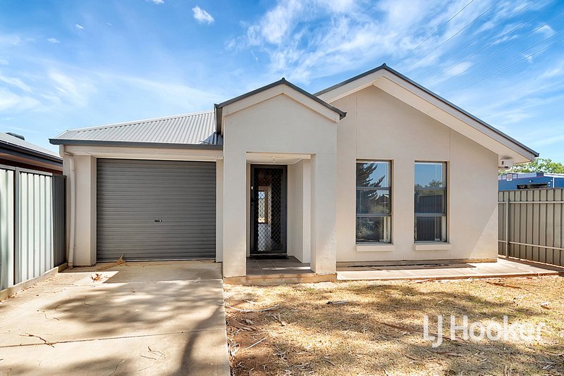 27 Jane Street, Smithfield SA 5114