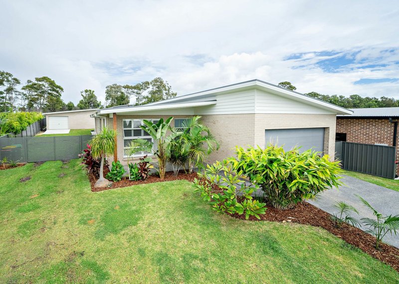 27 Janice Street, Wallabi Point NSW 2430