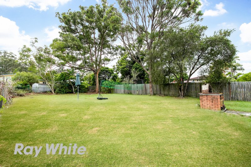 Photo - 27 Jarrah Crescent, Logan Central QLD 4114 - Image 10