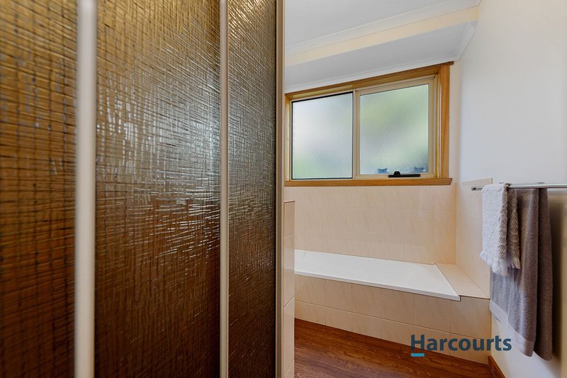 Photo - 27 Jarrod Court, Devonport TAS 7310 - Image 9