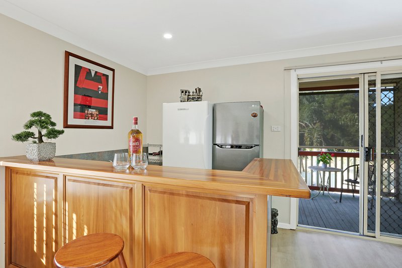 Photo - 27 Jenkins Street, Unanderra NSW 2526 - Image 4