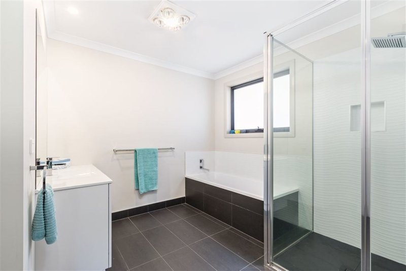 Photo - 27 Jerling Street, West Ulverstone TAS 7315 - Image 6