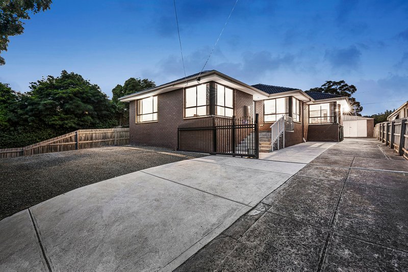 27 Kambara Drive, Mulgrave VIC 3170