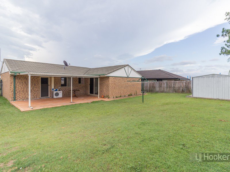 Photo - 27 Kao Street, Marsden QLD 4132 - Image 11