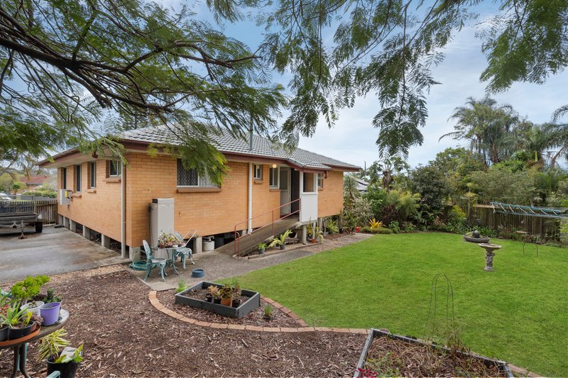 Photo - 27 Karen Street, Woodridge QLD 4114 - Image 15