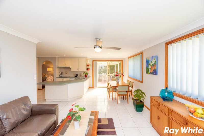 Photo - 27 Karloo Street, Forster NSW 2428 - Image 4