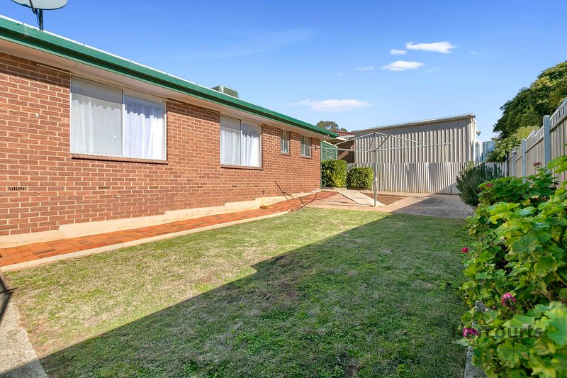 Photo - 27 Kathryn Drive, Morphett Vale SA 5162 - Image 19