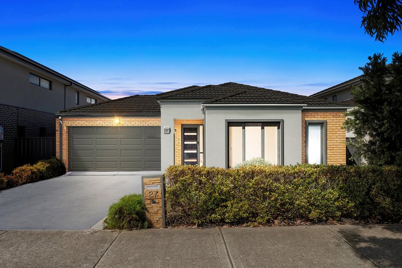 27 Keane Crescent, Lalor VIC 3075