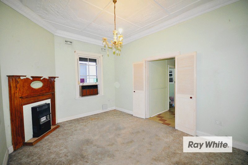 Photo - 27 Kent Street, Regents Park NSW 2143 - Image 2