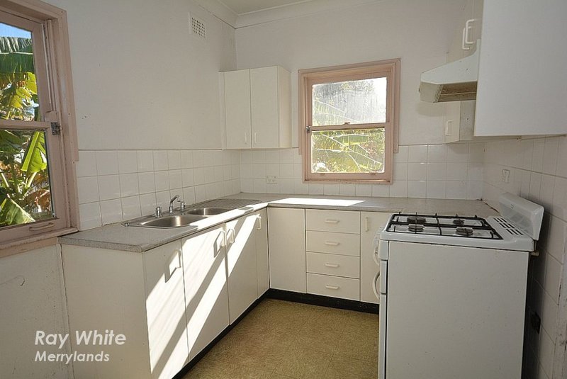 Photo - 27 Kimberley Street, Merrylands NSW 2160 - Image 2