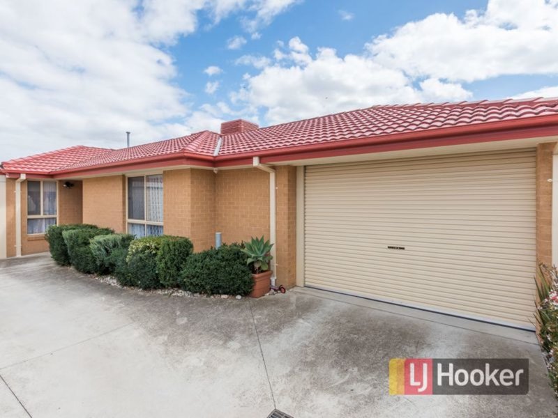 2/7 King David Court, Hampton Park VIC 3976