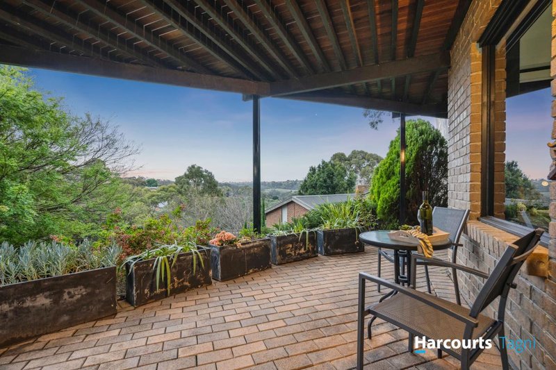 Photo - 27 Kingfisher Circuit, Flagstaff Hill SA 5159 - Image 27