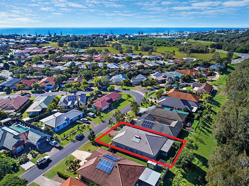 Photo - 27 Kingfisher Circuit, Kingscliff NSW 2487 - Image 4