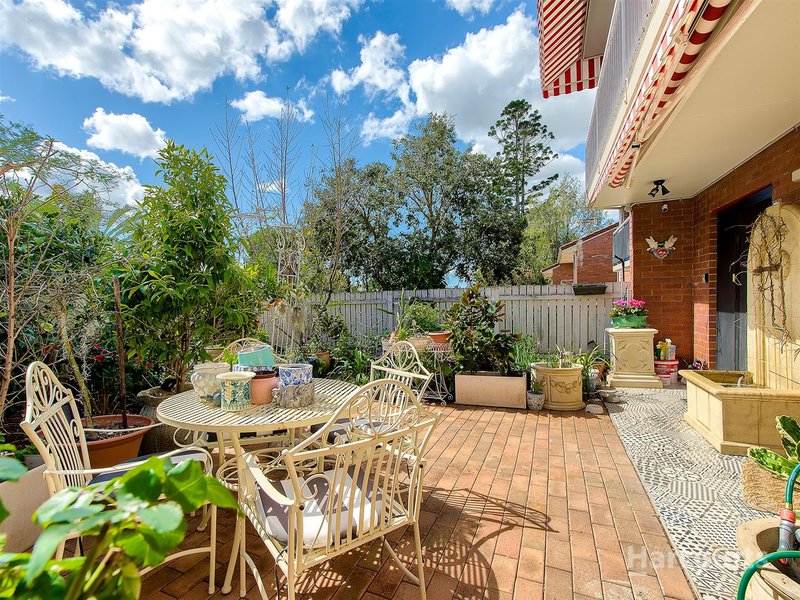 Photo - 2/7 Kinmond Avenue, Wavell Heights QLD 4012 - Image 14