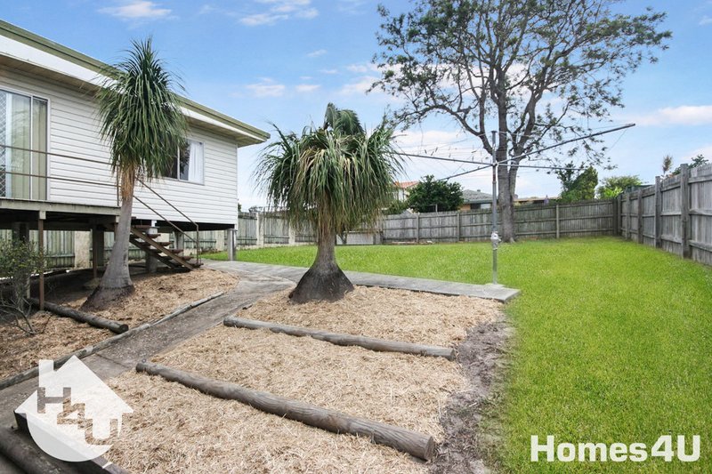 Photo - 27 Kippa Street, Kippa-Ring QLD 4021 - Image 2